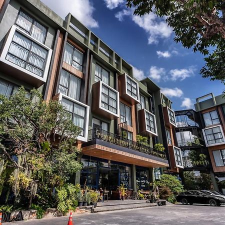 The Wood Otel Surin Dış mekan fotoğraf