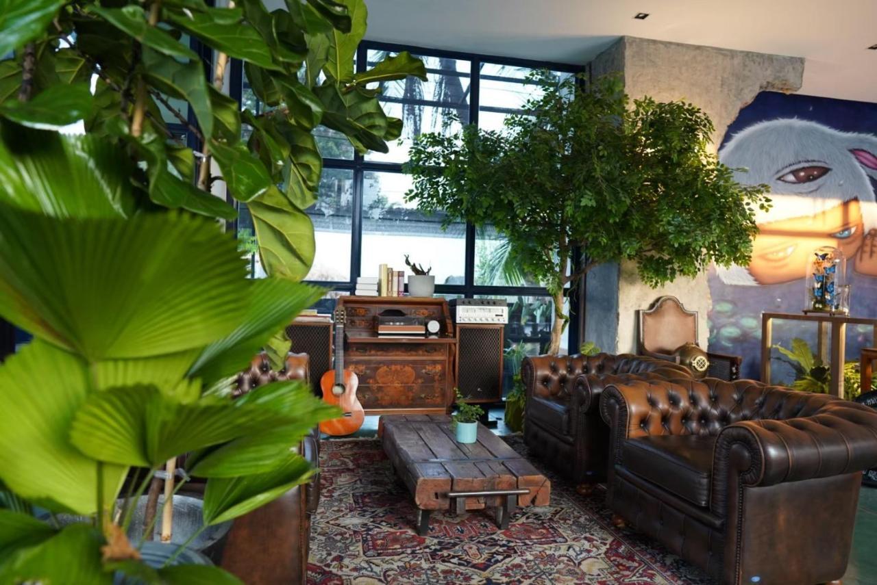 The Wood Otel Surin Dış mekan fotoğraf